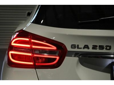 Mercedes-Benz GLA 250 AMG 2017 รูปที่ 4